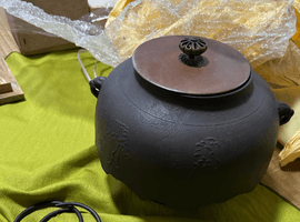茶道具／茶釜：畠春斎など3点(福岡県福岡市中央区・出張買取)｜古銭の高価買取なら【バイセル】