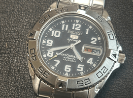 SEIKO / ファイブスポーツ / 7S36-00Y0 / 状態ランク：Aなど4点
