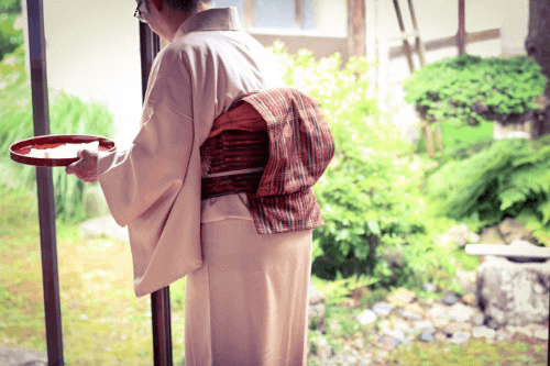 山田貢の着物を高く買い取ってもらう方法とは？
