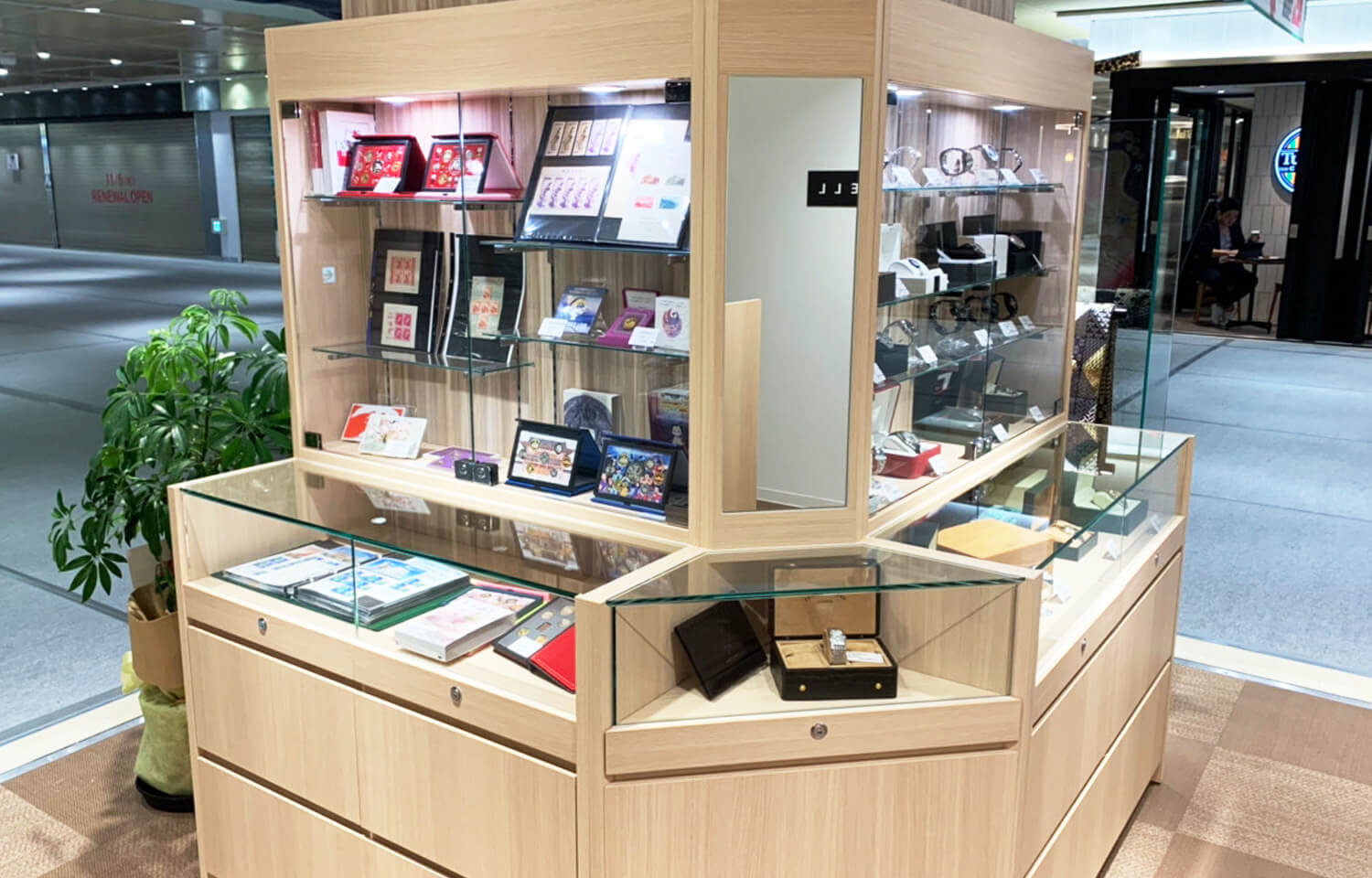 公式】バイセル買取 - 名古屋栄セントラルパーク店｜愛知県名古屋市｜栄駅｜切手・古銭・ブランド・時計・貴金属を高価買取