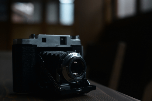 マミヤカメラの歴史や代表的なカメラの種類を紹介