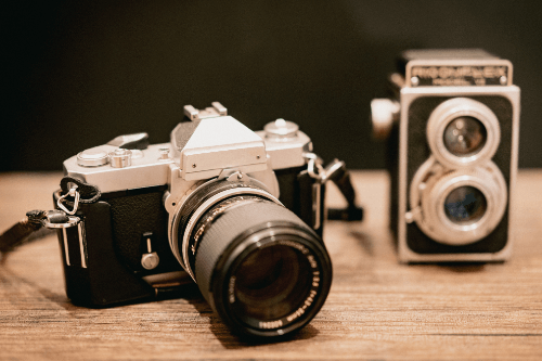 カメラメーカー10社の特徴や性能、価格帯をくわしく解説！