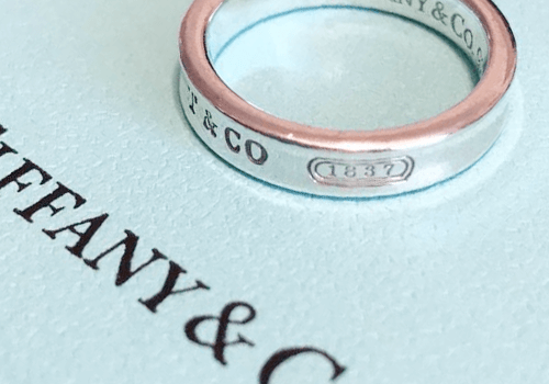 ティファニーの婚約指輪が人気