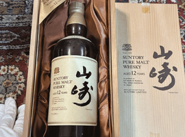 ウイスキー:Suntory(山崎 12年 ピュアモルト 向獅子 木箱)/ブランデー:Hennessy(ブラス ドール ナポレオン)など4点