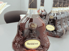 ブランデー:Hennessy(XO 黒キャップ クリアボトル)/ブランデー:Hennessy(XO 黒キャップ クリアボトル)など12点